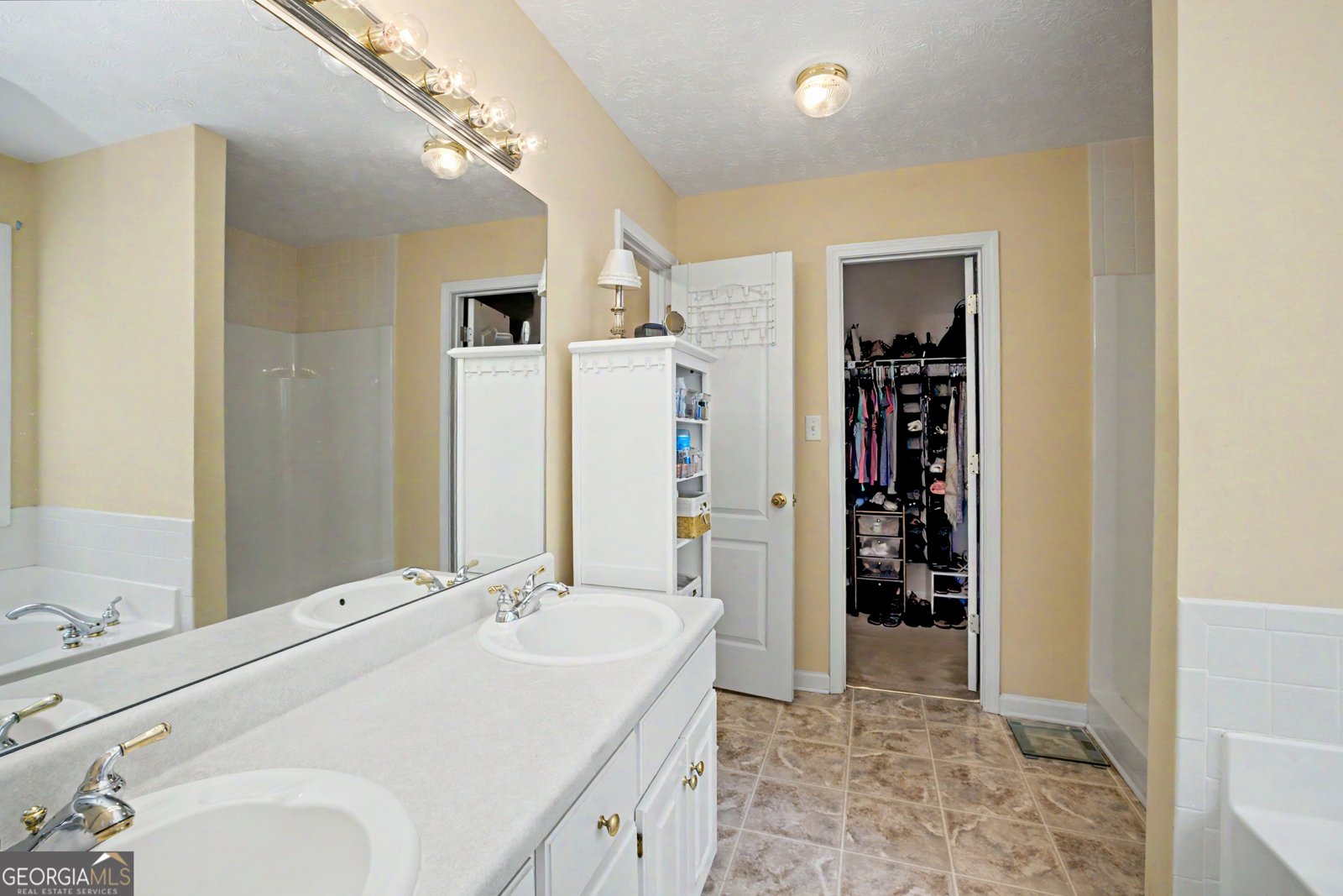 240 Albertas Court McDonough - Photo 18