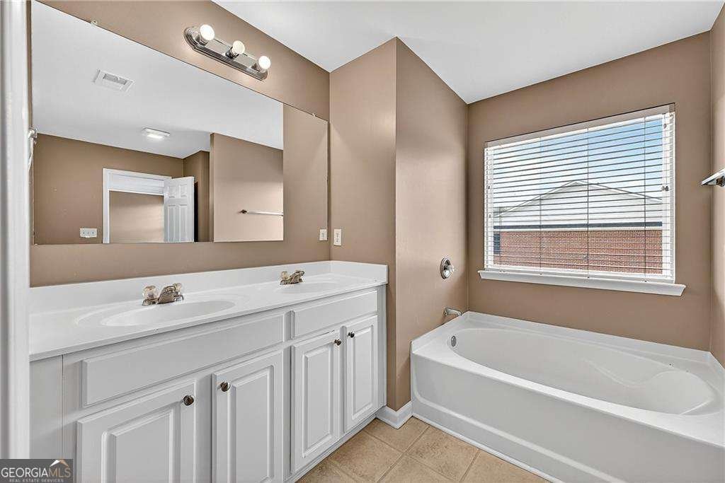 212 BELLECLIFF Court Tucker - Photo 12
