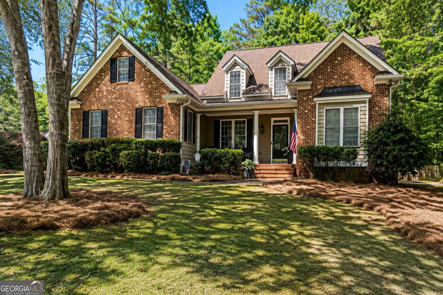 127 Shoreline Circle Newnan - main photo