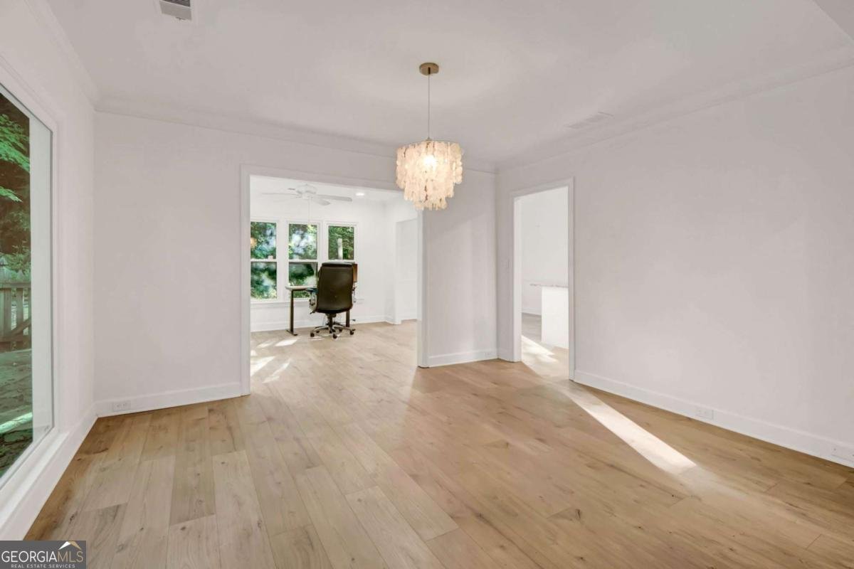 1055 Downing Court Marietta - Photo 14
