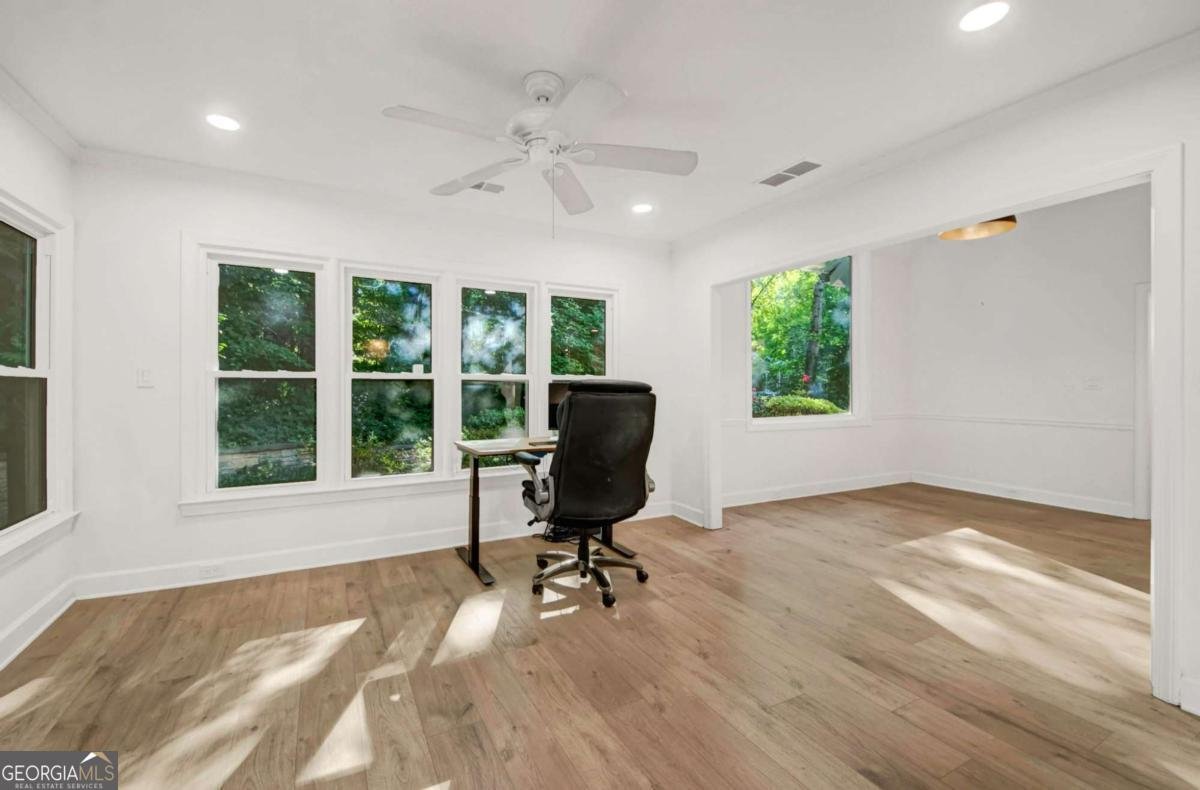 1055 Downing Court Marietta - Photo 15