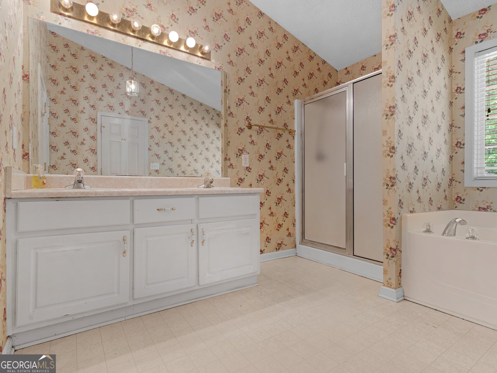 75 Pebble Drive Covington - Photo 23