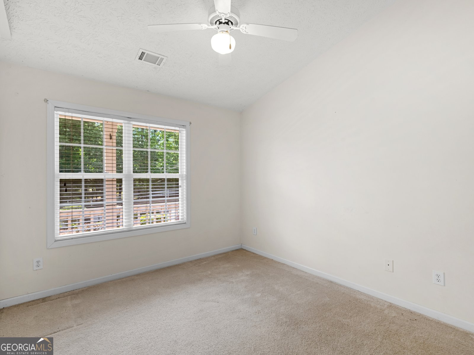 75 Pebble Drive Covington - Photo 35