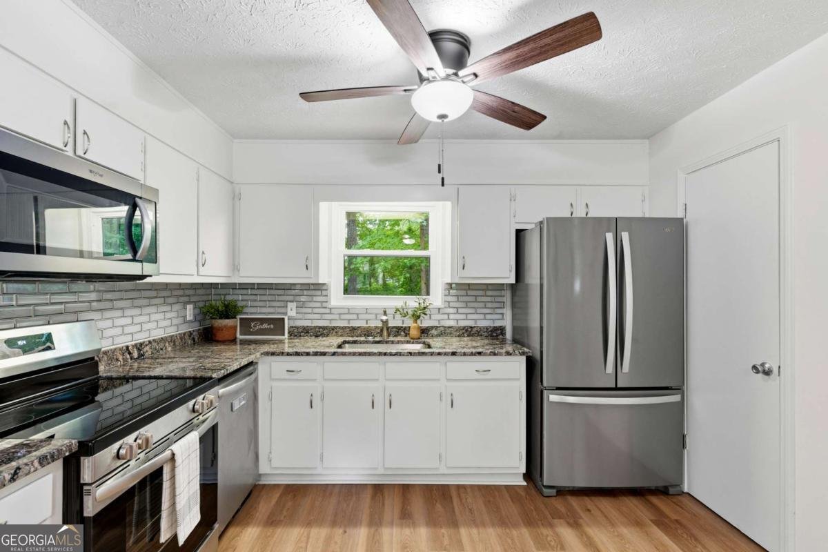 1528 Corbin Place Marietta - Photo 10