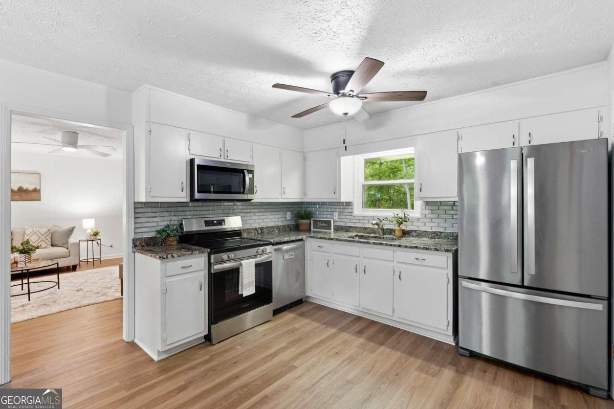 1528 Corbin Place Marietta - Photo 9