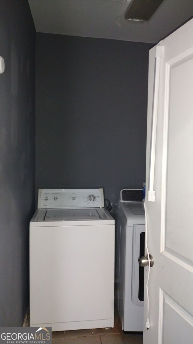 136 Hill Street Commerce - Photo 24