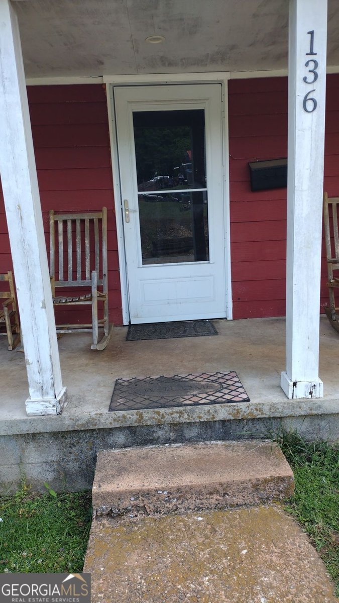 136 Hill Street Commerce - Photo 6
