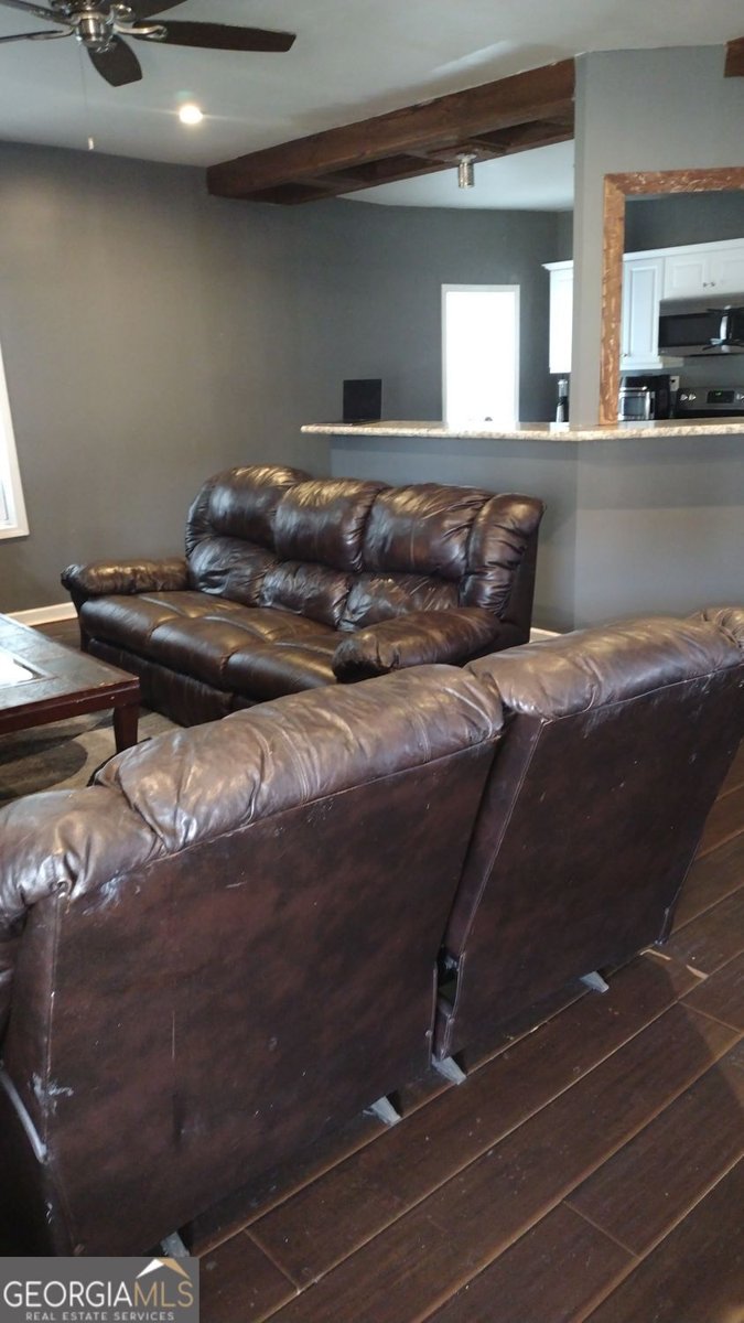 136 Hill Street Commerce - Photo 7