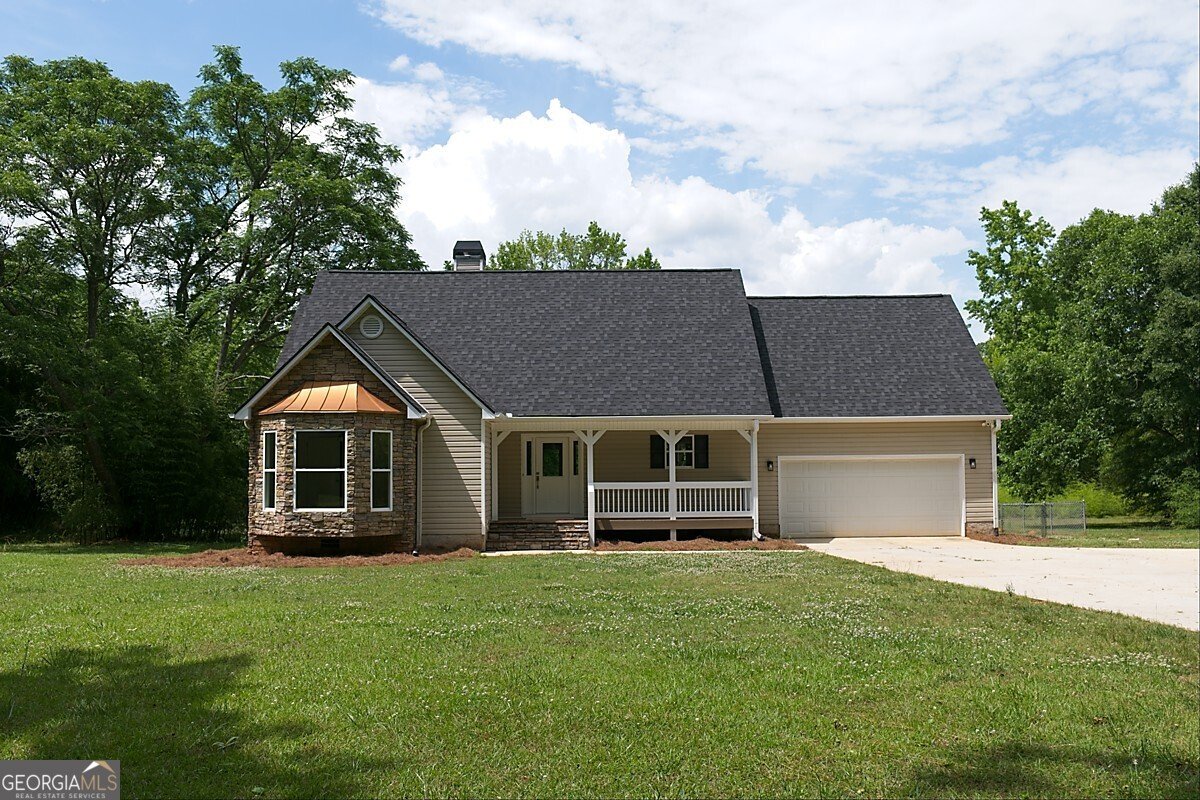 414 Buchanan Road Griffin - main photo