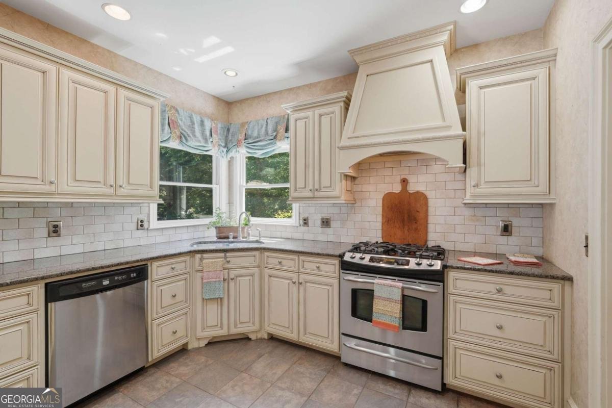 3050 Dogwood Hollow Lane Lawrenceville - Photo 19