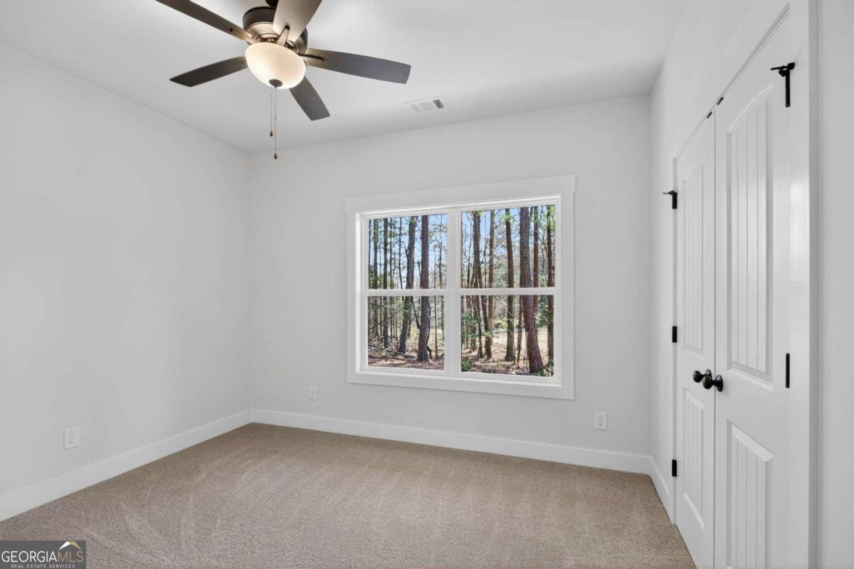 457 Relay Road Silver Creek - Photo 32