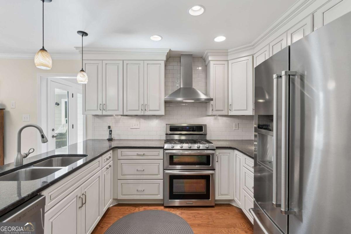 409 Taberon Road Peachtree City - Photo 12