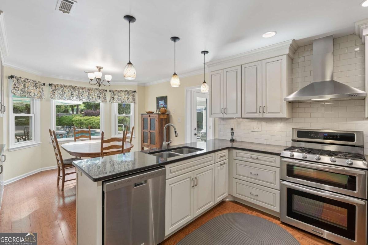 409 Taberon Road Peachtree City - Photo 13