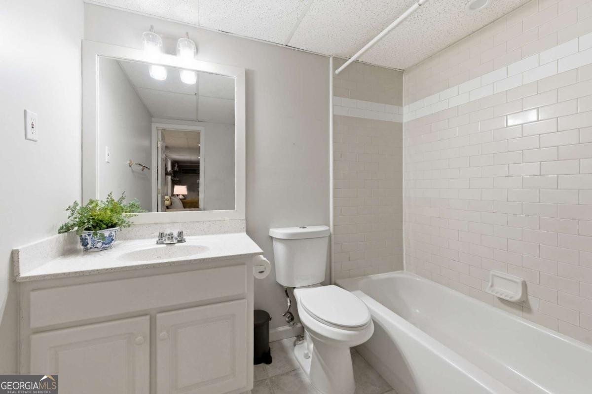 4230 Hickory Point Drive Canton - Photo 26