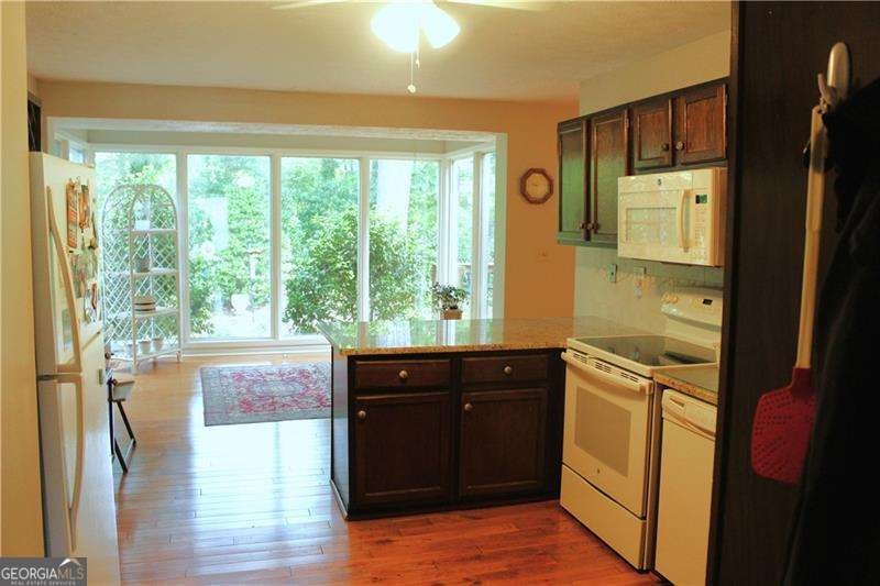 3691 Blackshear Court Duluth - Photo 11