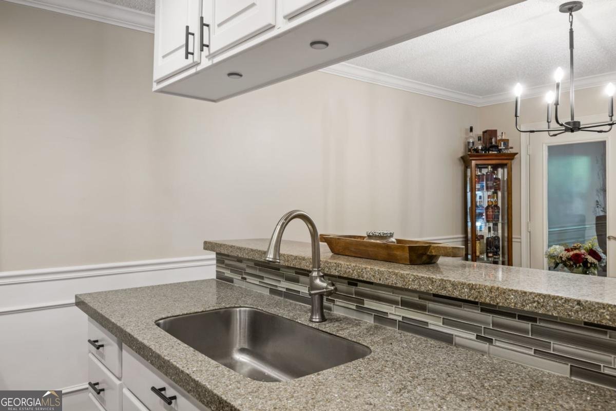 1048 Creatwood Circle Smyrna - Photo 12