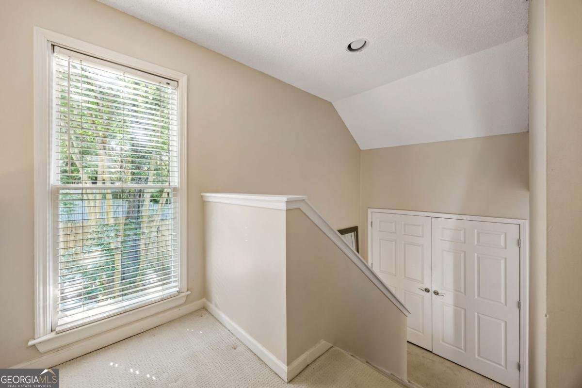 1048 Creatwood Circle Smyrna - Photo 33