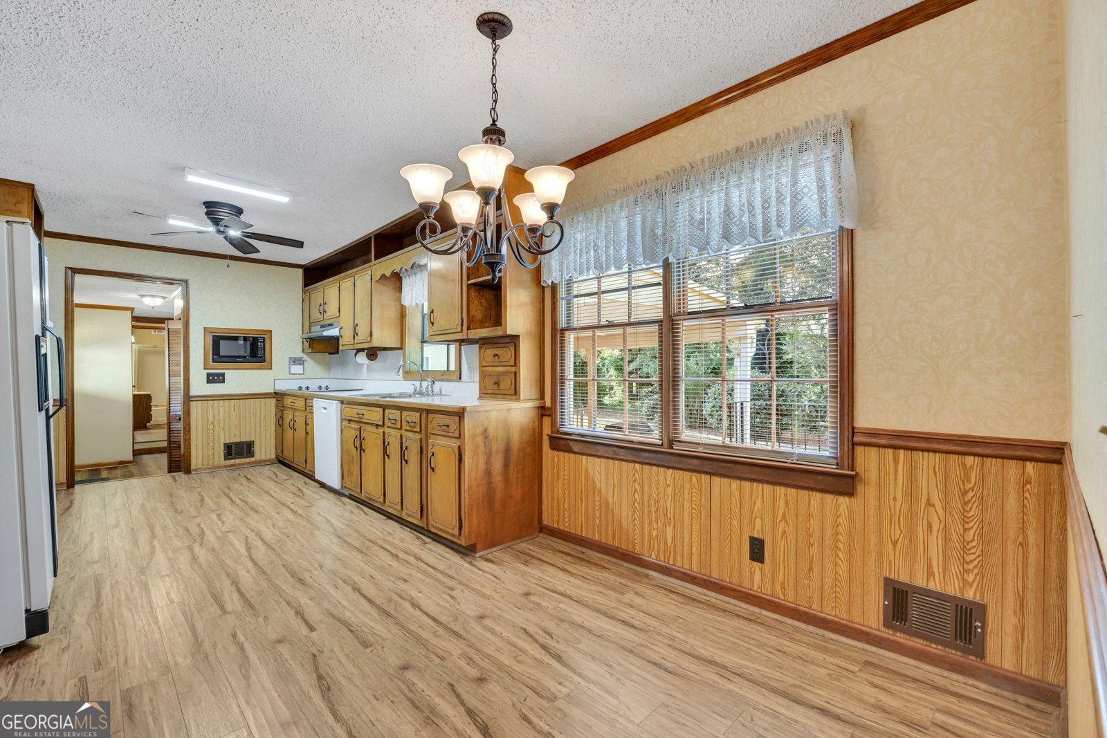 1756 Colonial South Drive Conyers - Photo 14