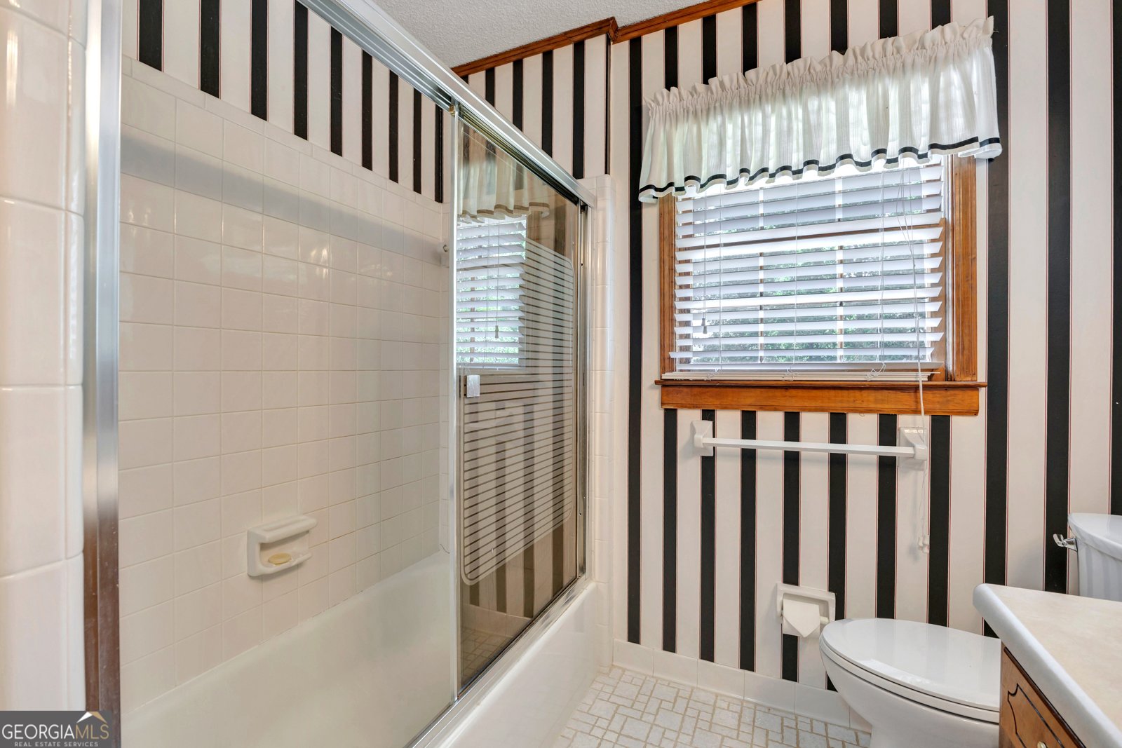 1756 Colonial South Drive Conyers - Photo 39