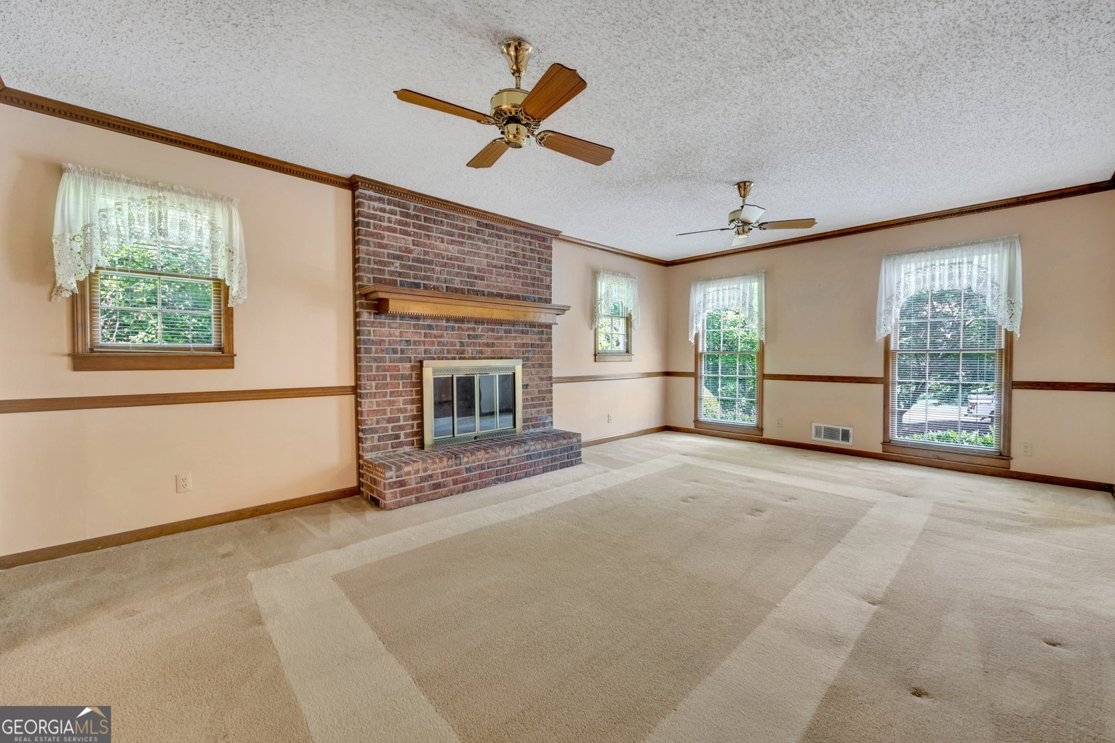 1756 Colonial South Drive Conyers - Photo 9
