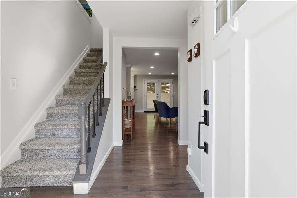9715 Pond Circle Roswell - Photo 26