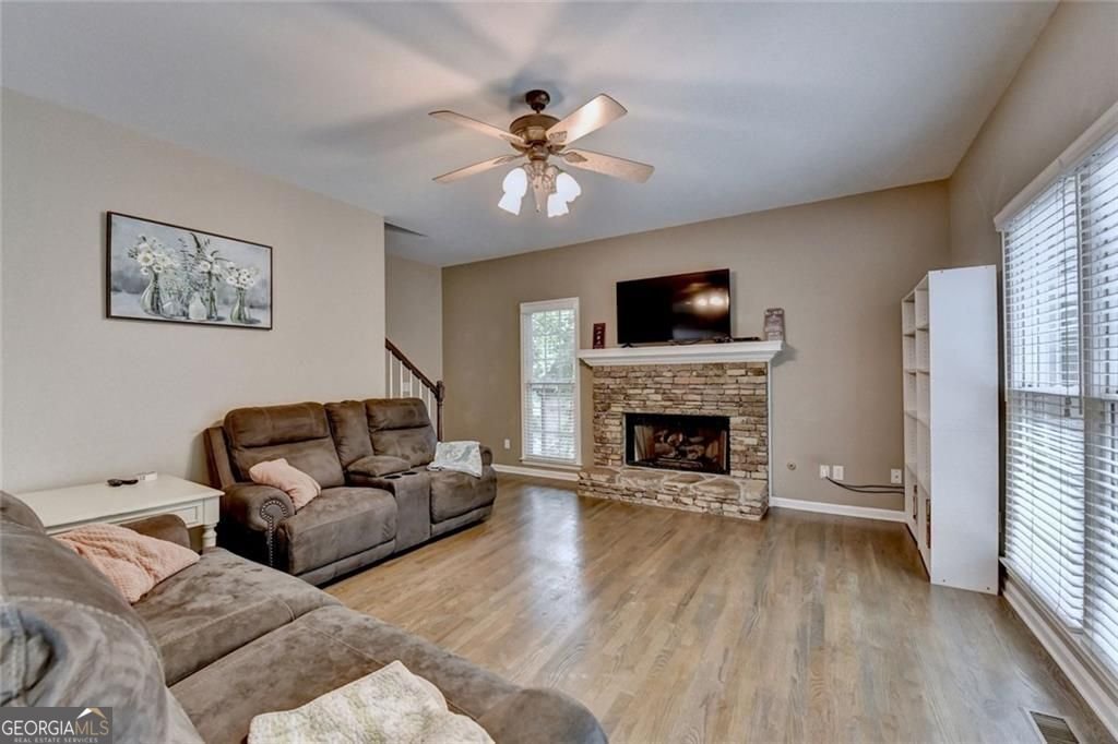 7670 Paces Lane Gainesville - Photo 14