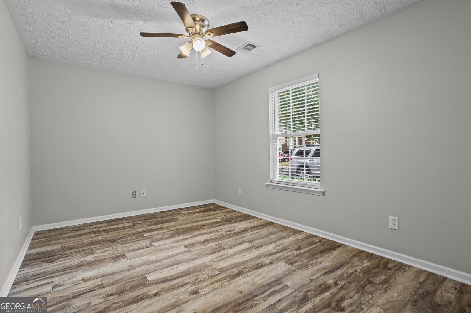 216 Village Square Drive Woodstock - Photo 18