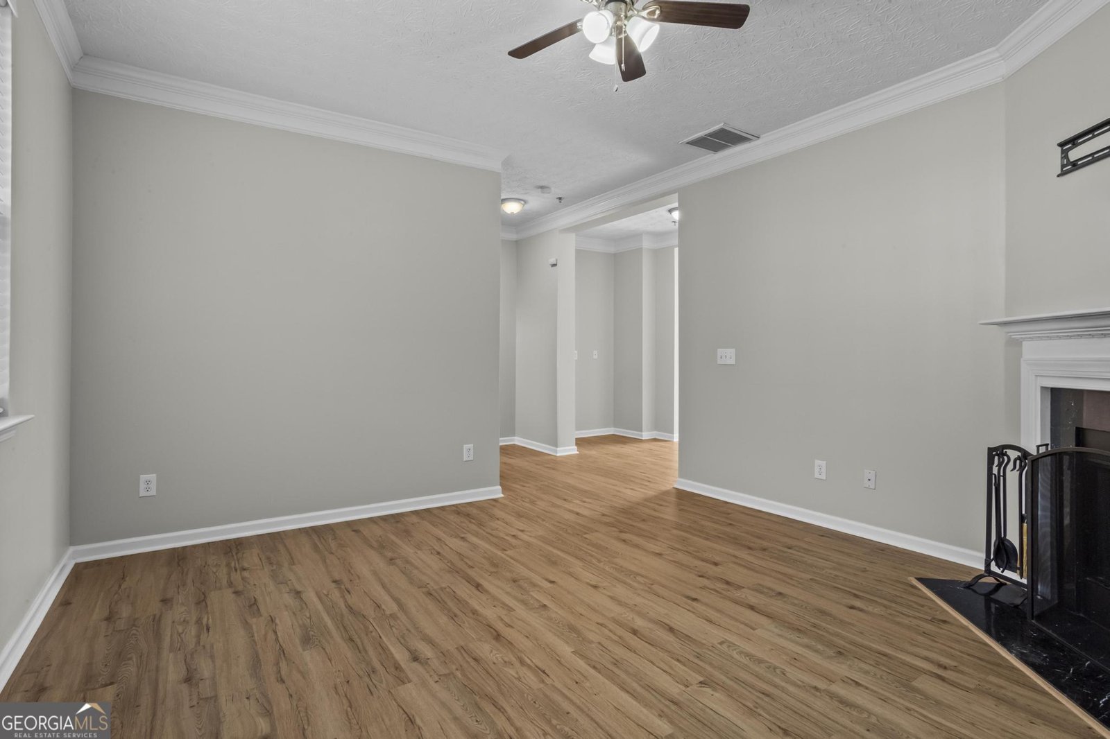 216 Village Square Drive Woodstock - Photo 9