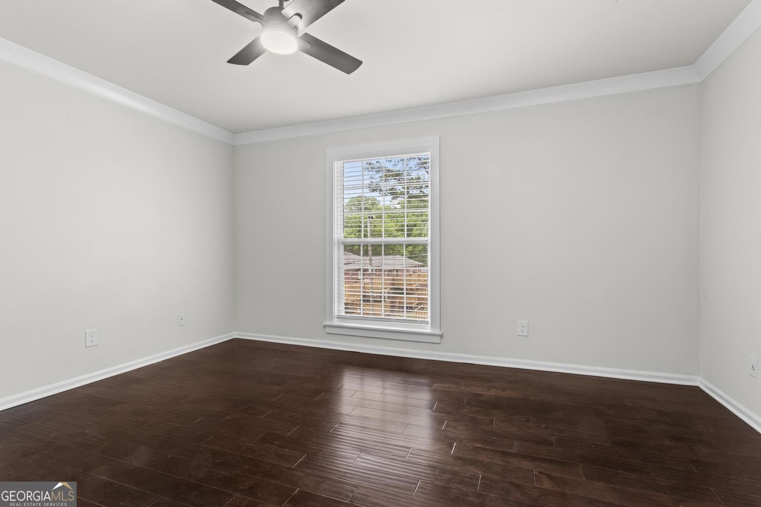 5621 Kingsport Drive Sandy Springs - Photo 14