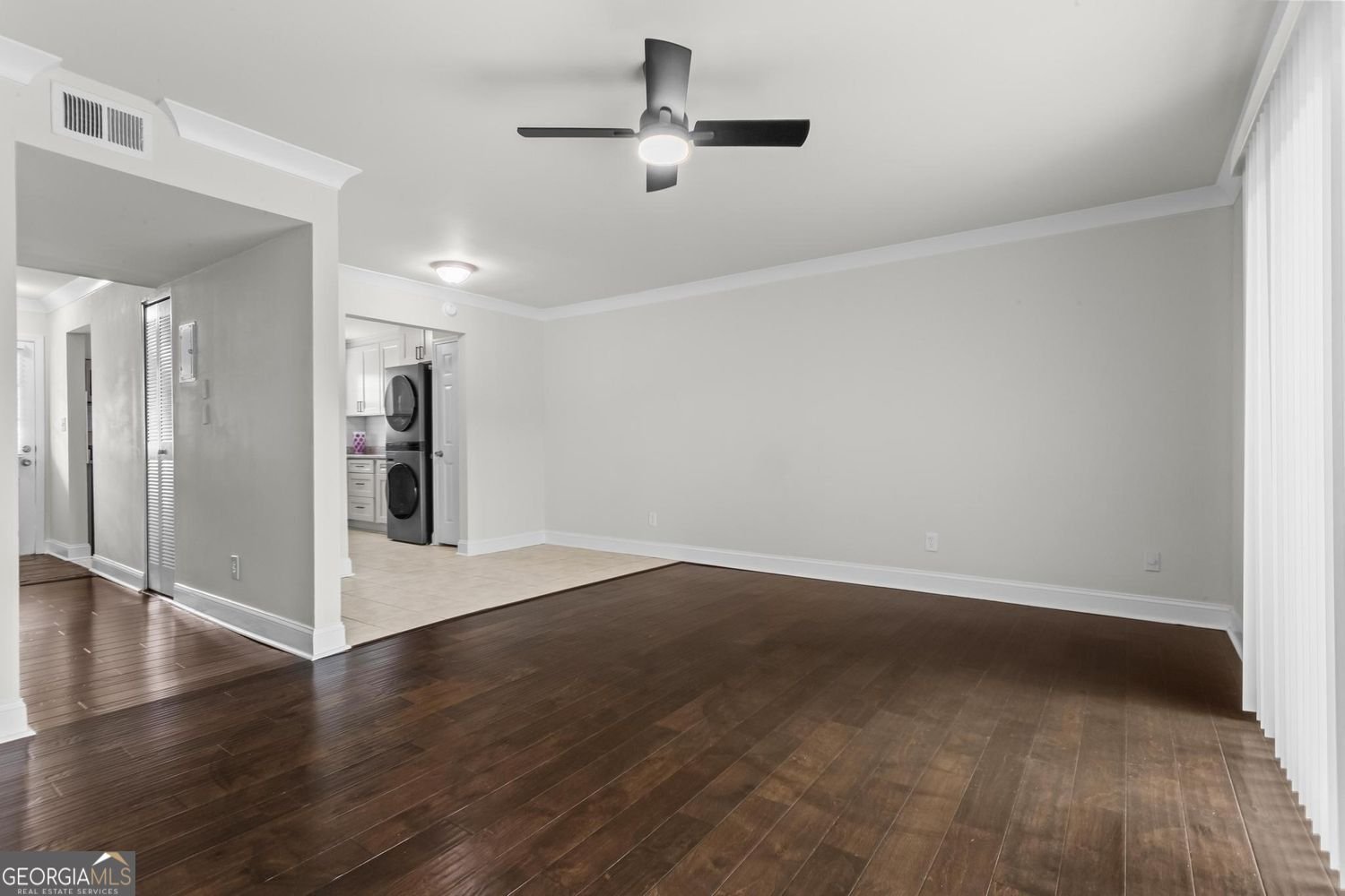 5621 Kingsport Drive Sandy Springs - Photo 8