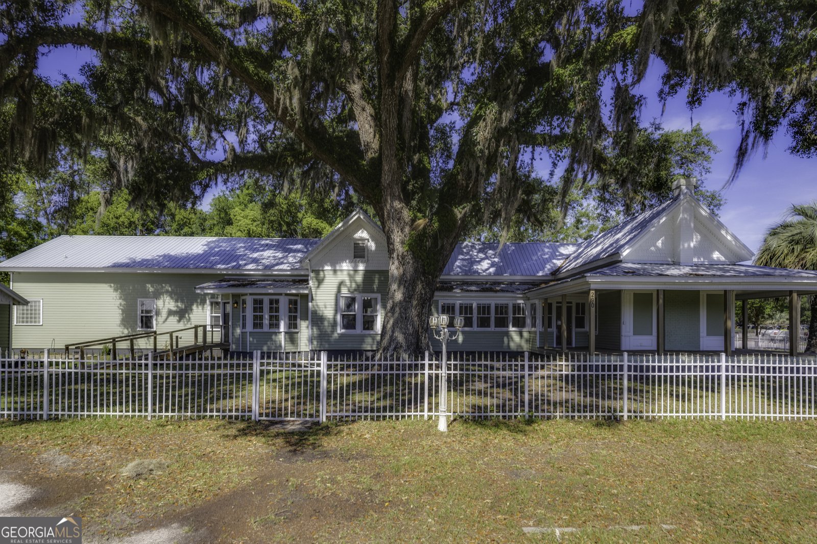 290 King Avenue Kingsland - main photo