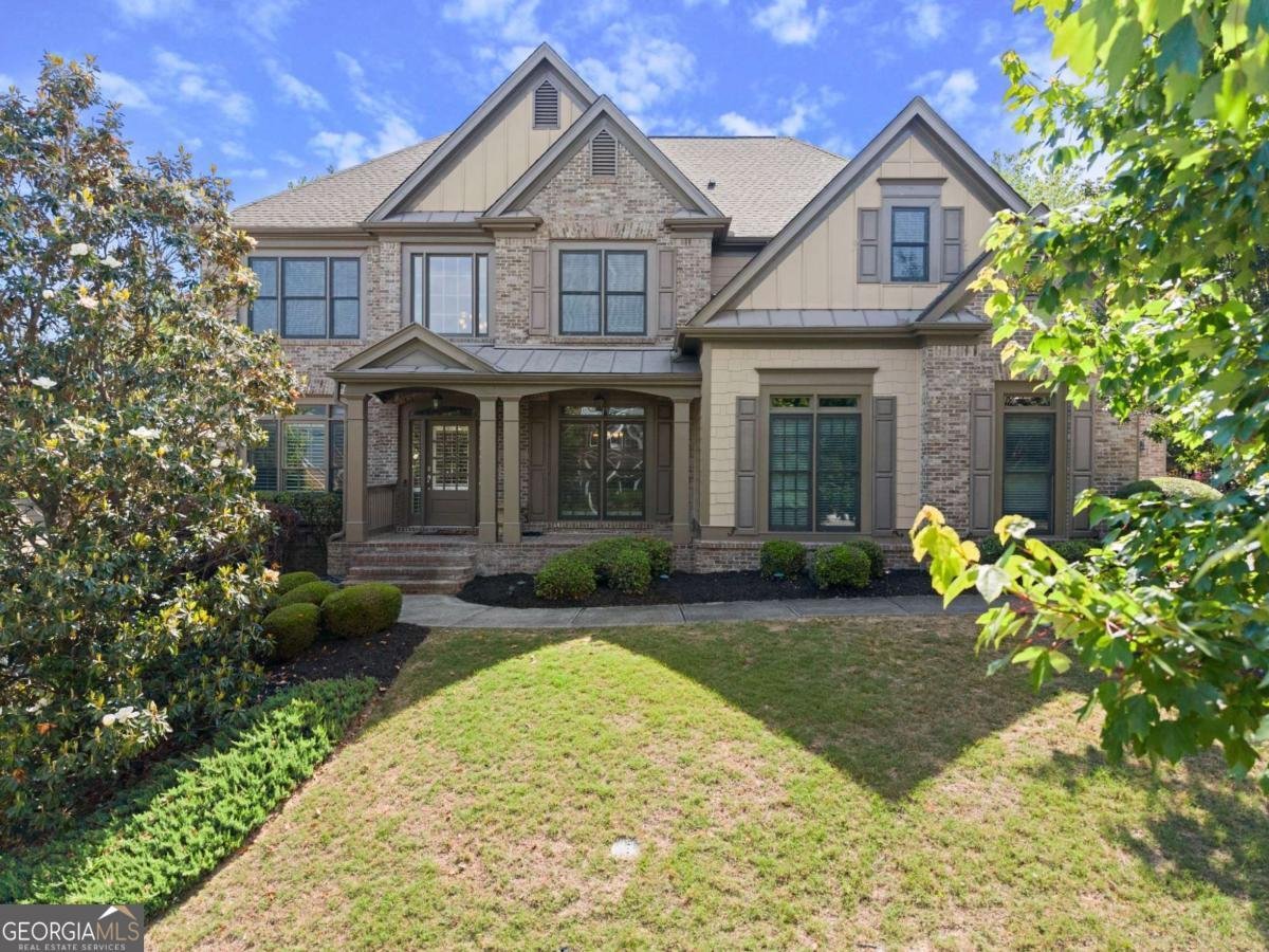 7405 Lazy Hammock Way Flowery Branch - main photo