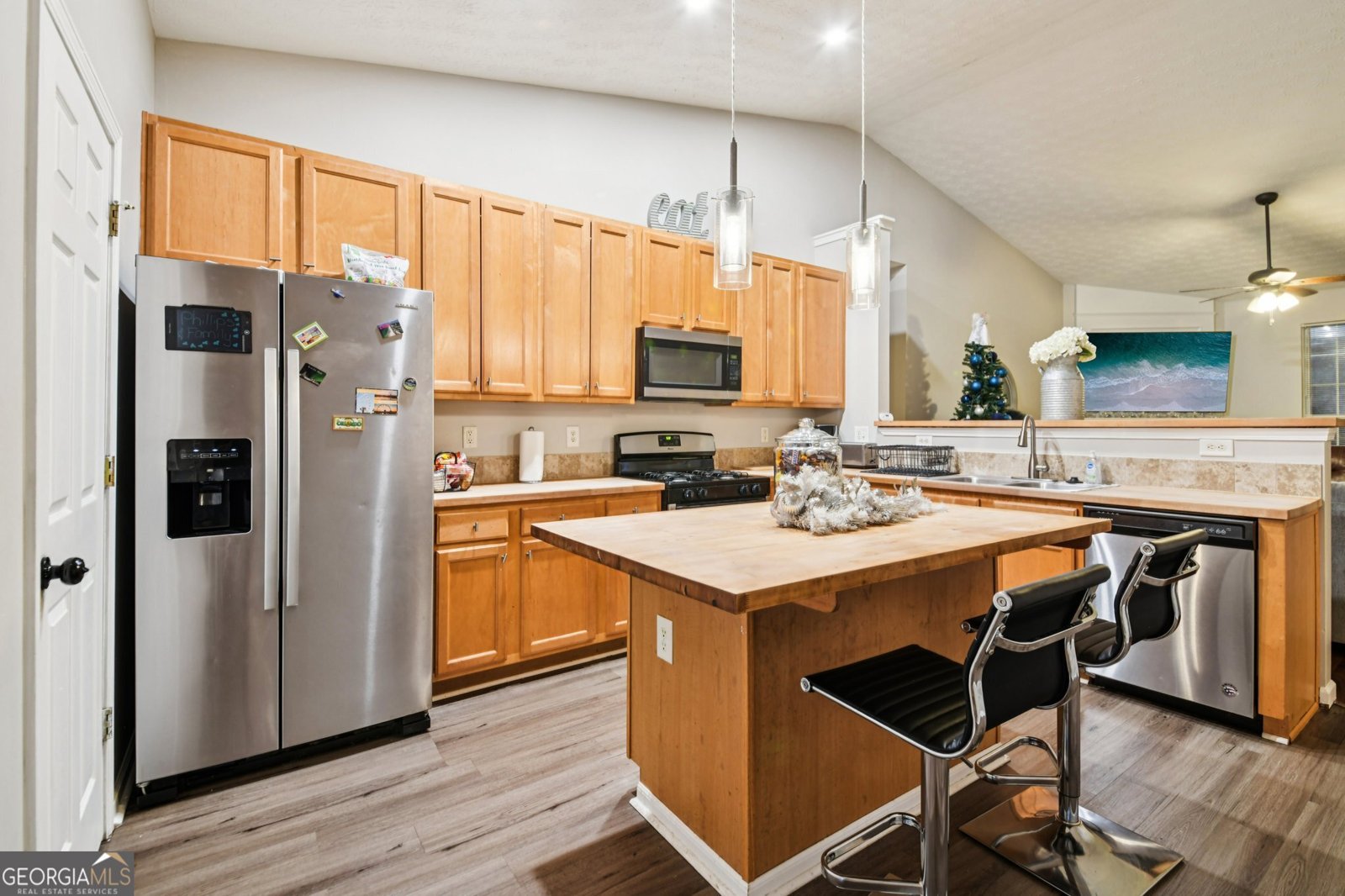564 Goldfinch Way Stockbridge - Photo 8