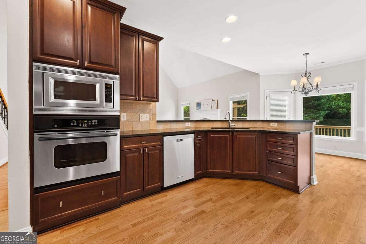 1747 Rosehedge Way Kennesaw - Photo 20