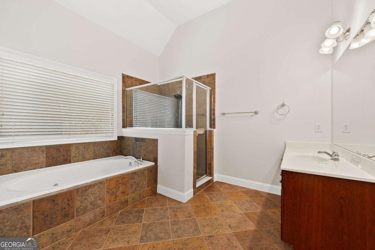 1747 Rosehedge Way Kennesaw - Photo 32