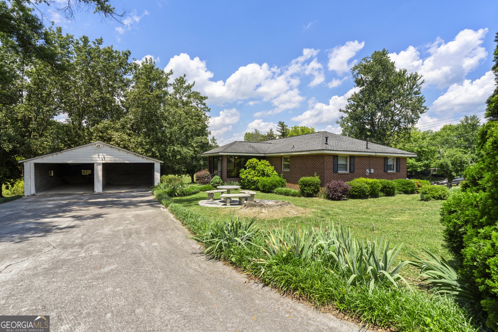 126 Jones Street Summerville - Photo 6