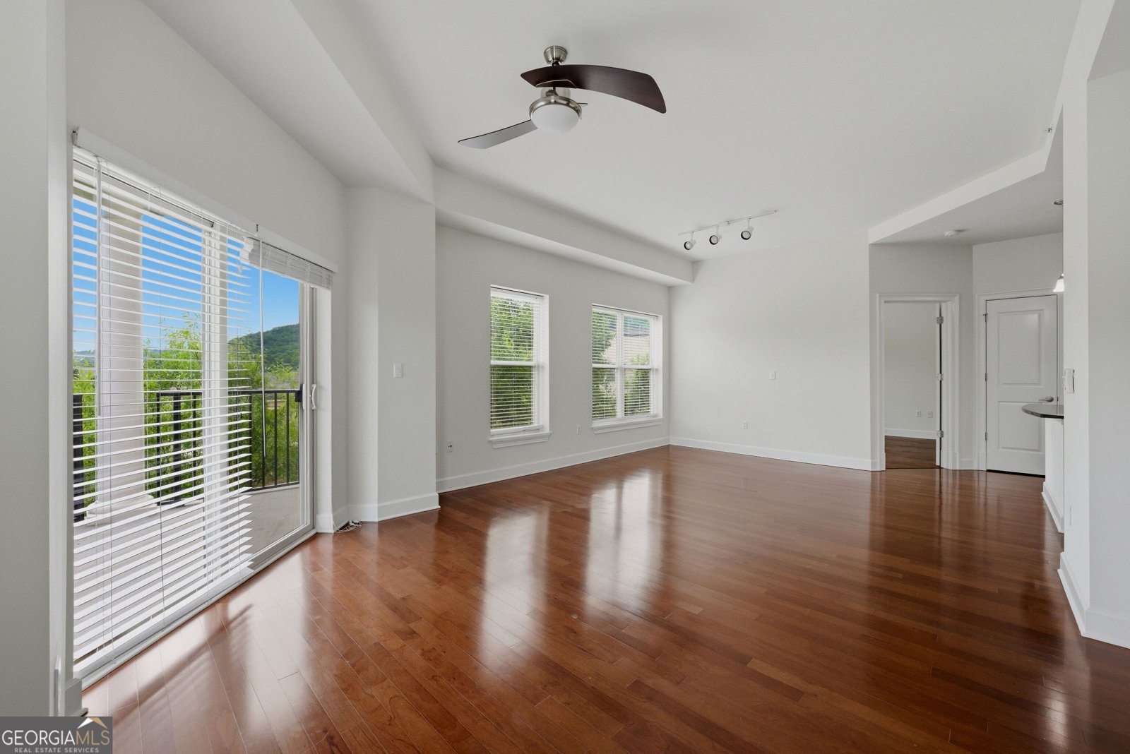 200 River Vista Drive Sandy Springs - Photo 7