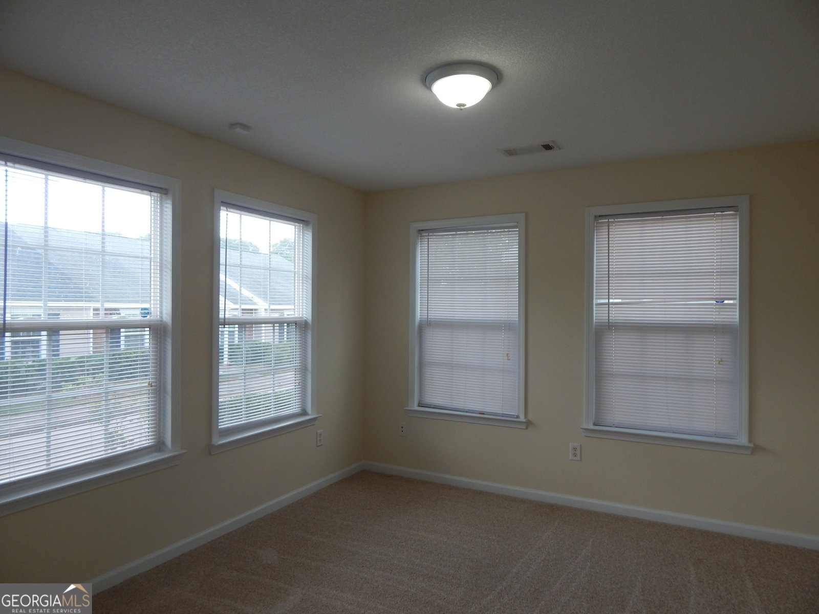 304 Lenox Circle LaGrange - Photo 12