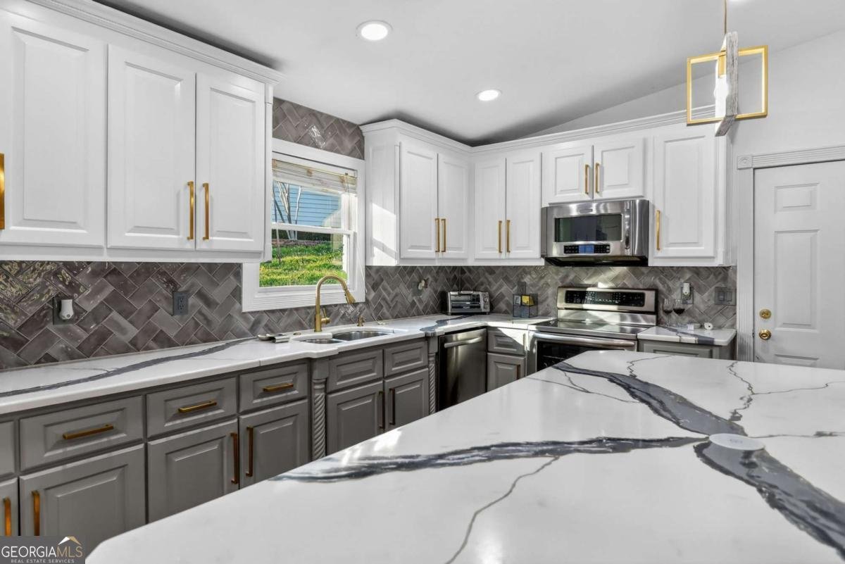 2842 Briarcliff Road Atlanta - Photo 7