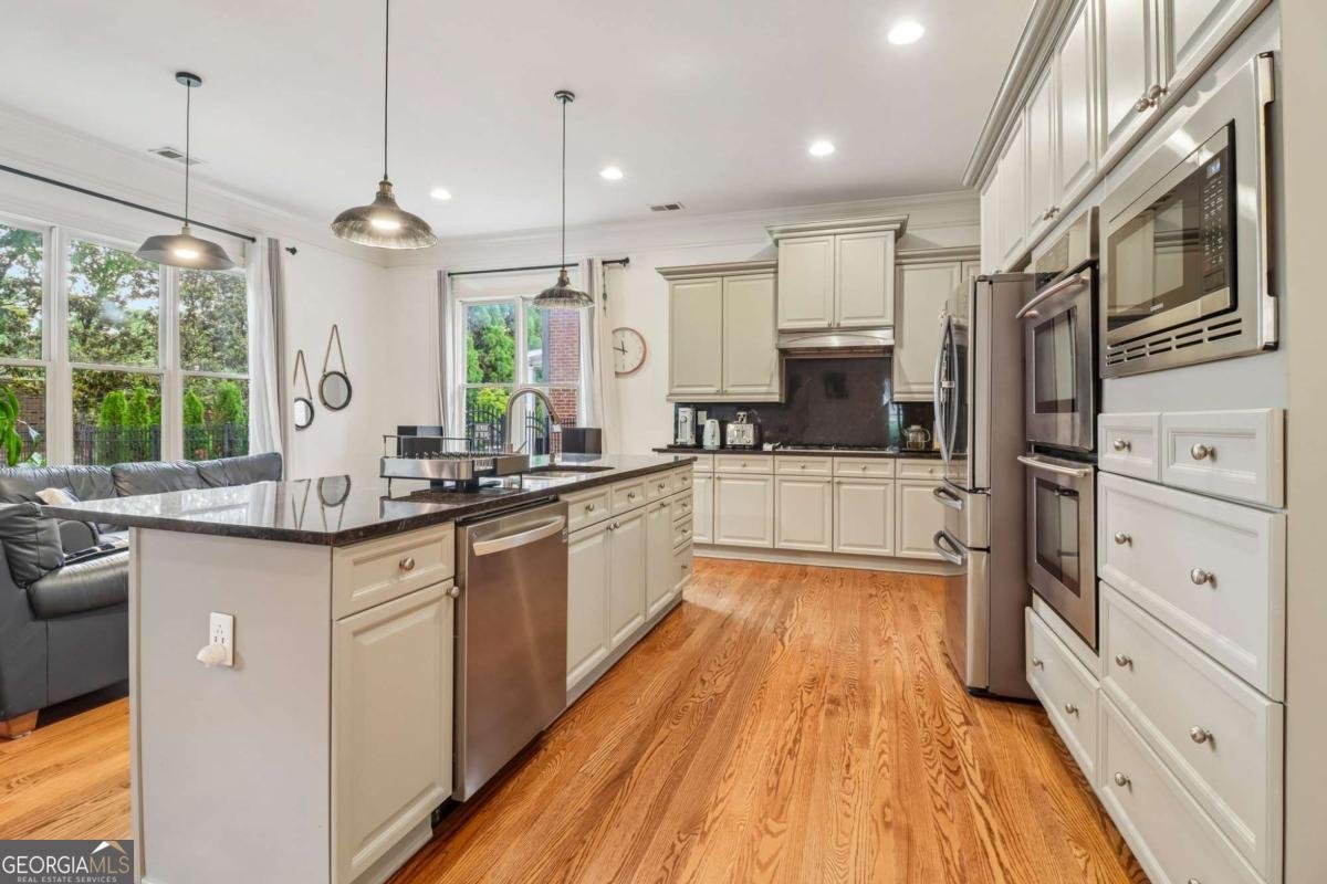6244 Mount Vernon Oaks Drive Atlanta - Photo 10