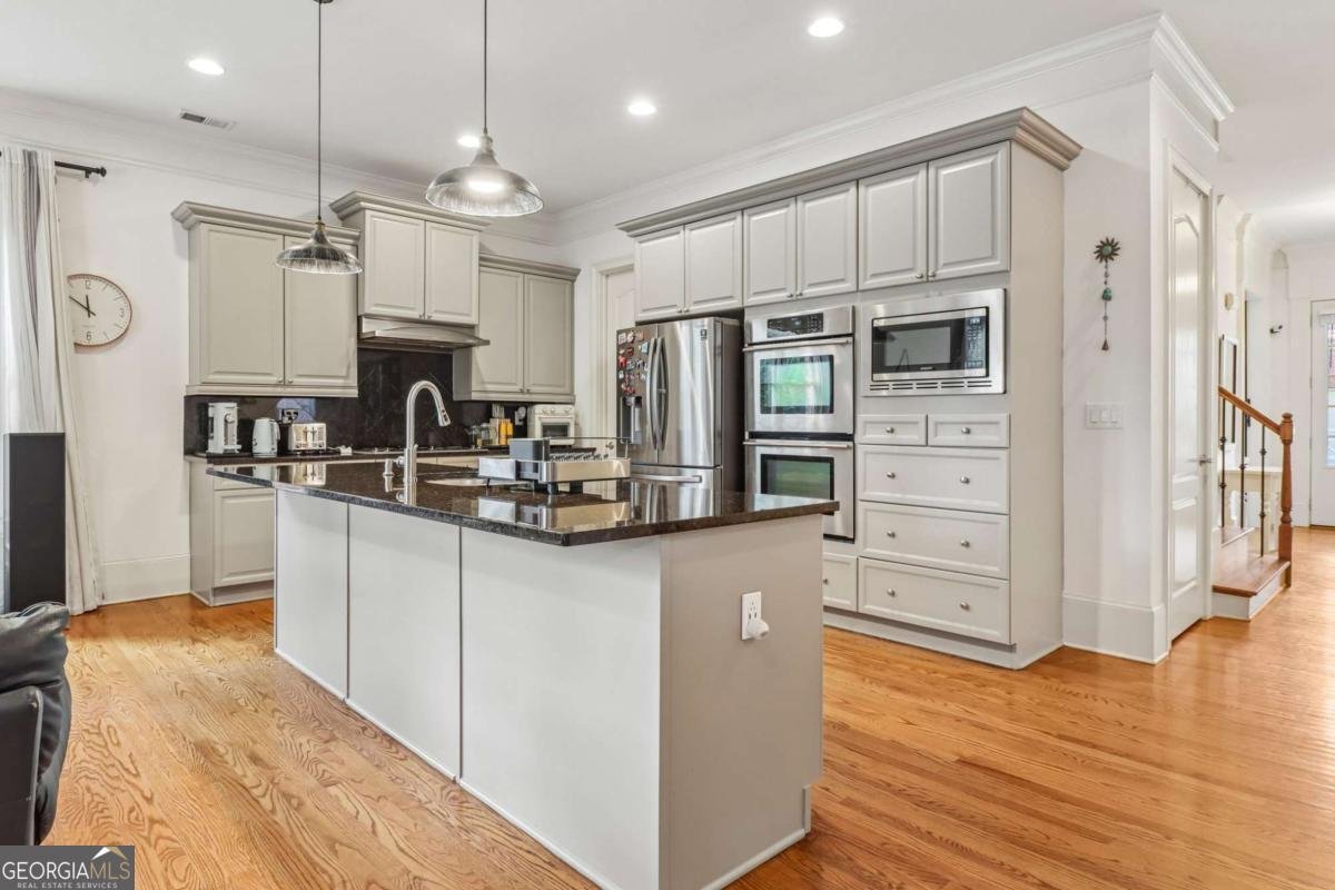 6244 Mount Vernon Oaks Drive Atlanta - Photo 9