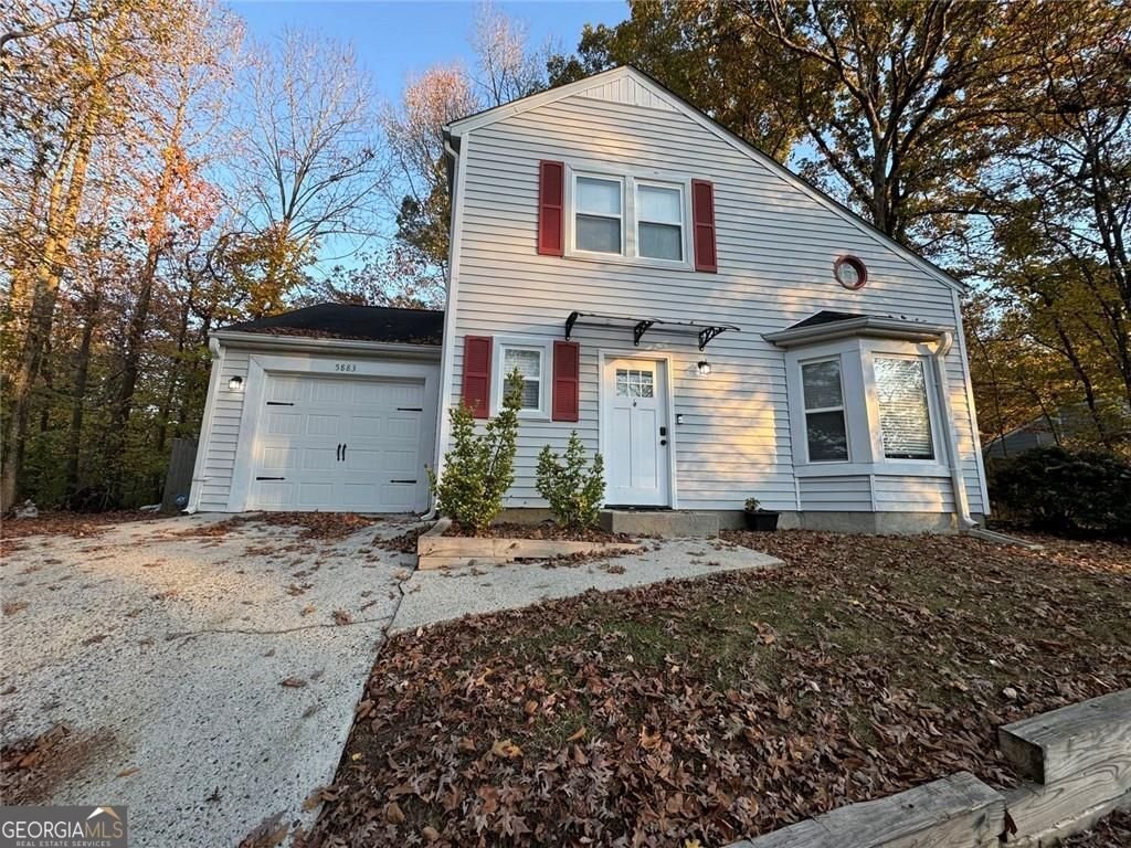 5883 Brookside Drive Mableton - main photo
