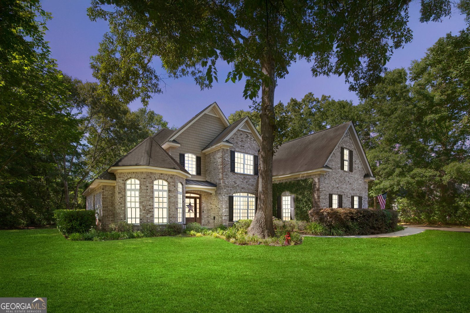 195 Chastain Circle Richmond Hill - main photo
