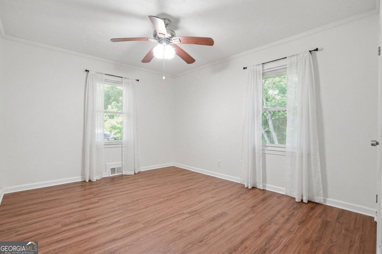 243 Myrtle Street Winder - Photo 15