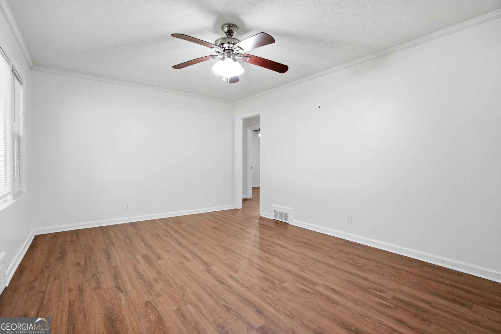 243 Myrtle Street Winder - Photo 8