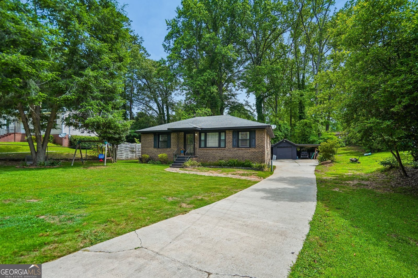 751 Springer Drive Griffin - main photo