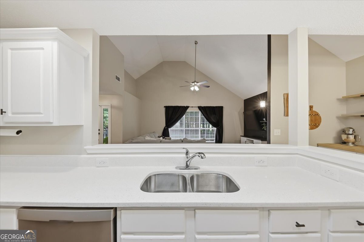 139 Royal Way McDonough - Photo 17
