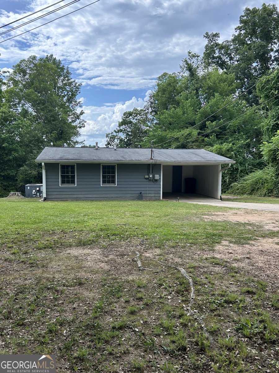 2161 Mount Vernon Road Lithia Springs - main photo