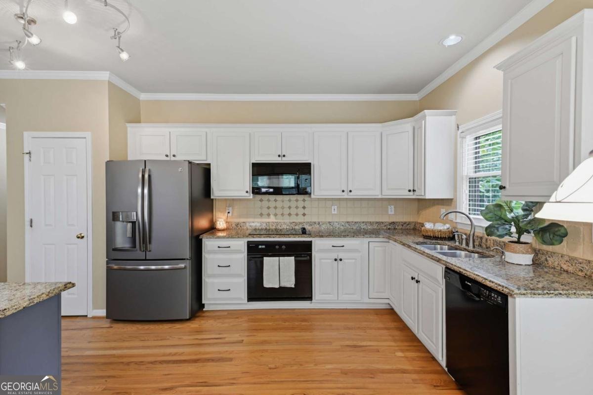 1525 HABERSHAM Place Cumming - Photo 35