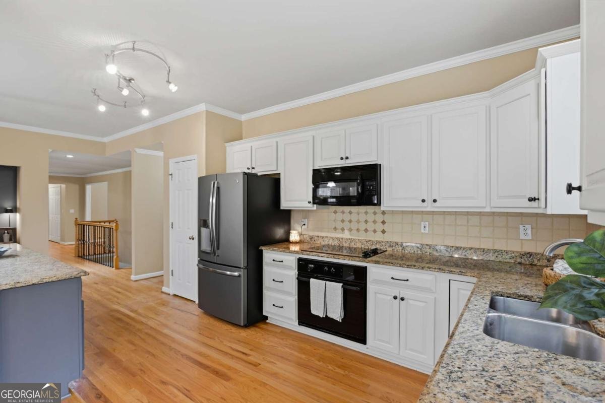 1525 HABERSHAM Place Cumming - Photo 37